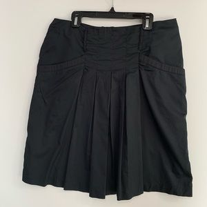 H&M 12 black shirt pockets pleats in front
